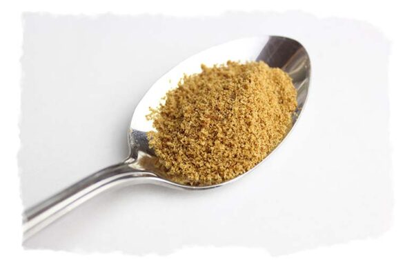 A spoonful of coconut blossom sugar